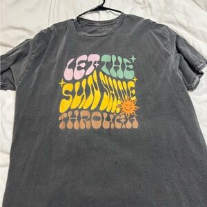 PacSun Gray Graphic T-Shirt